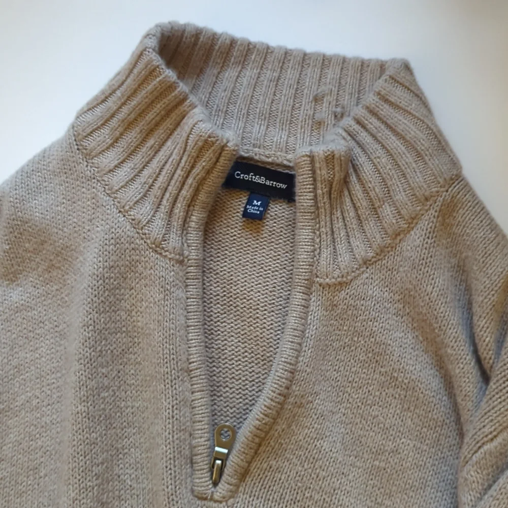 Men's Medium sweater 1/4 zip - Picture 3 of 7